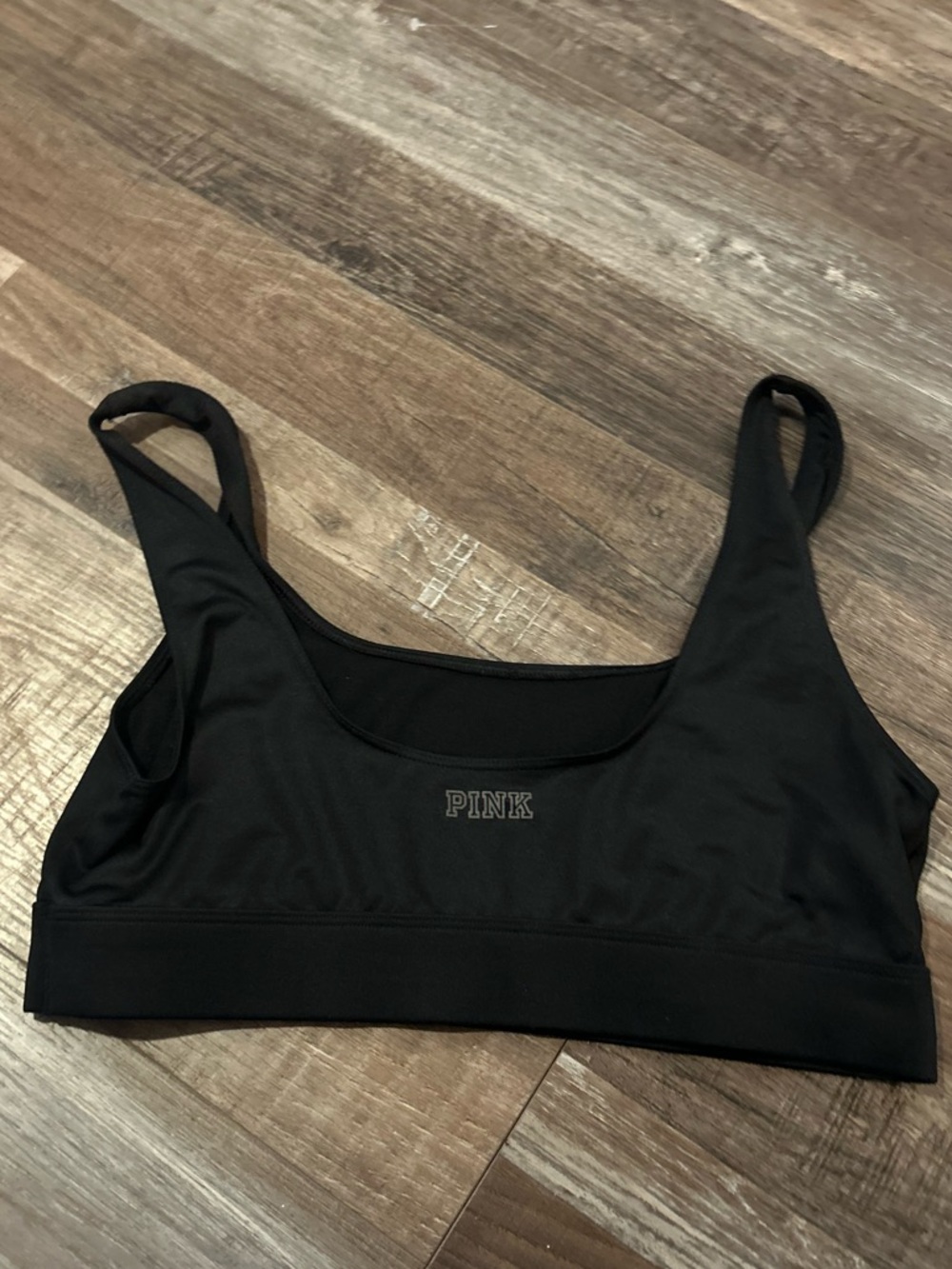 $10 sale VS PINK ULTIMATE LIGHTLY LINED SPORTS BRA Sk63. Large
